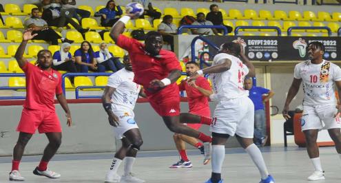 بعد اللجوء لوقت إضافي.. غينيا تفوز على أنجولا وتلعب على البطاقة المؤهلة لمونديال اليد